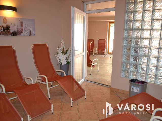 Balatonnál, étterem, hotel, wellness és rendezvényközpont !