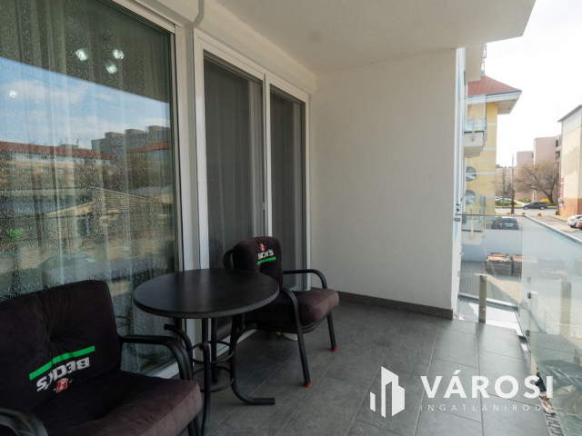 Siófokon eladó modern lakás a belváros szívében