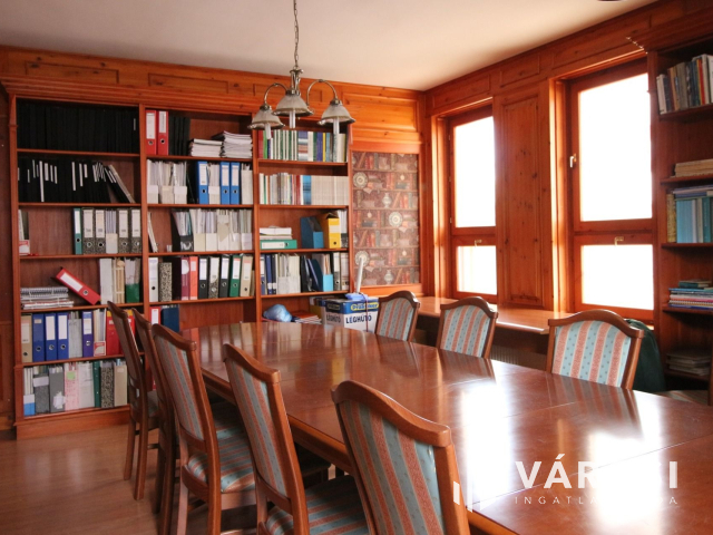 Befektetésre alkalmas családi ház eladó!