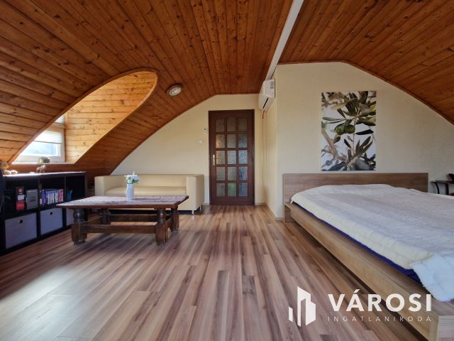 Lenyűgöző kilátás, prémium életérzés Táborhegyen!