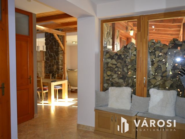 Neves tervező munkája eladó Nemesvámoson!