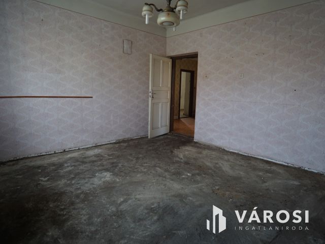 Becsehelyen családi ház sok lehetőséggel