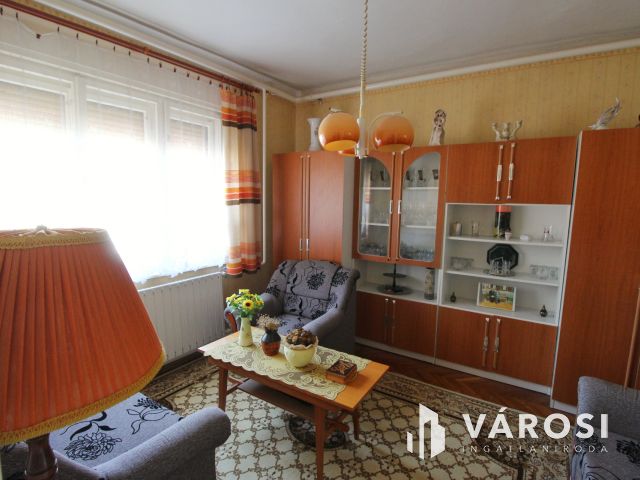 Eladó tágas családi ház Sarkadon