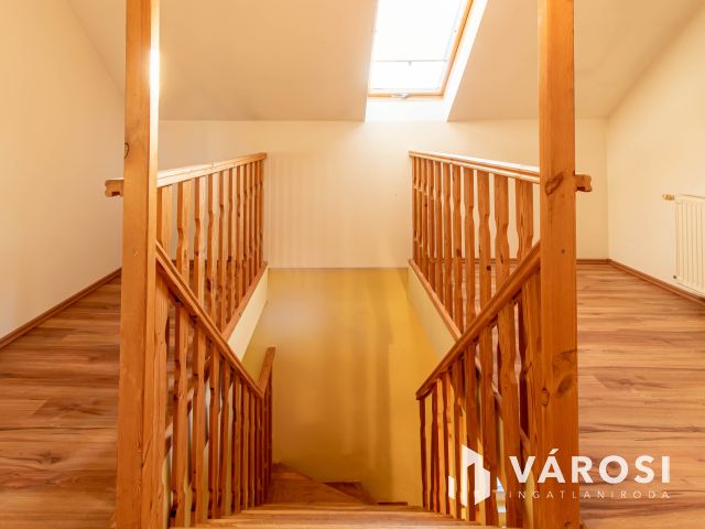 Tágas családi ház Pátyon, Budapest közvetlen szomszédságában