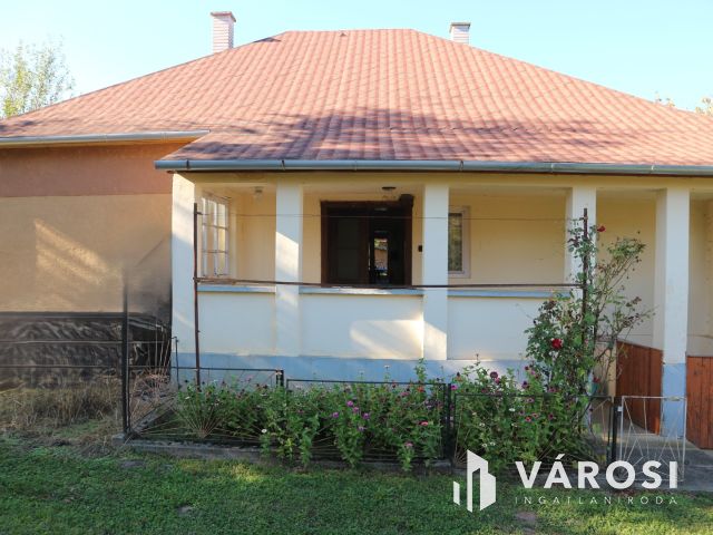 Alsószenterzsébet,Őrség szíve,csendes, 3szobás,pincés 3500m2