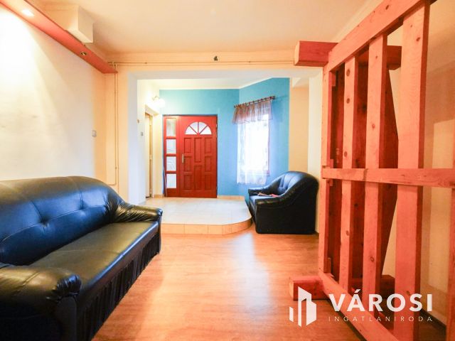 Többgenerációs családi ház Heréden!