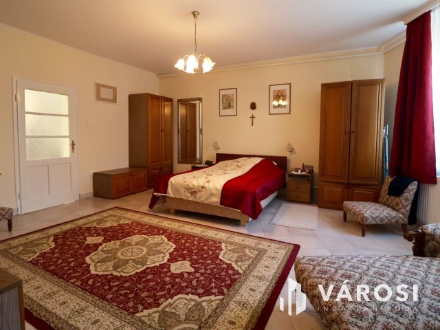 Belvárosi családi ház