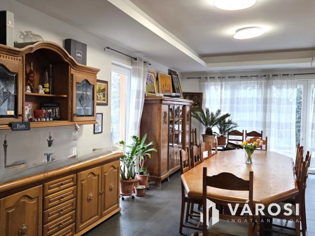 Tágas otthon, közös álmokhoz-Debrecen szélén