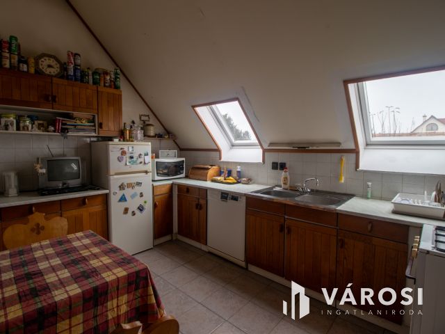 Kétlakásos ikerház Budapest XVI. kerület