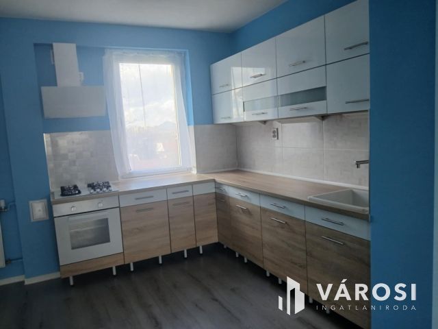 Azonnal költözhető, teljesen felújított lakás rákospalotán