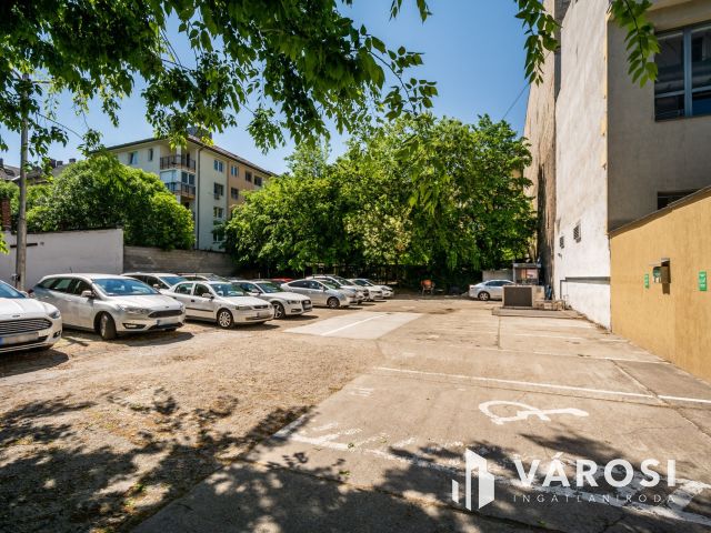 Kiadó napfényes irodák, Zugló szívében