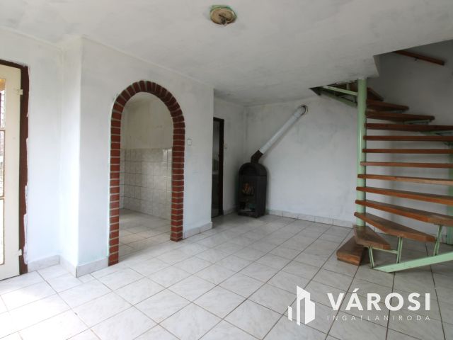 Panorámás kisház Felsőörs Kishegyen