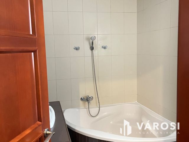 Ingatlan bérbeadás