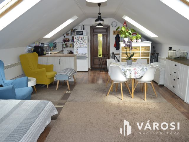 Erdei környezetben Balatonfüredi ház kiadó!