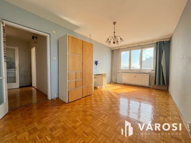 Remek elhelyezkedéssel a Kiscelli utcában!