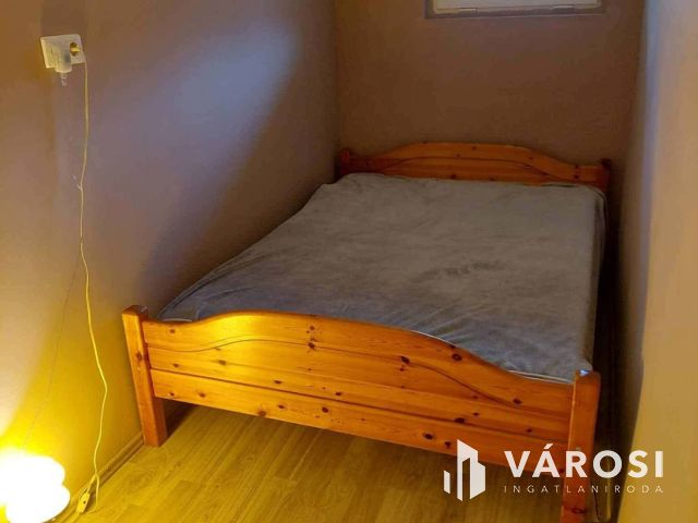 Két generációs családi ház