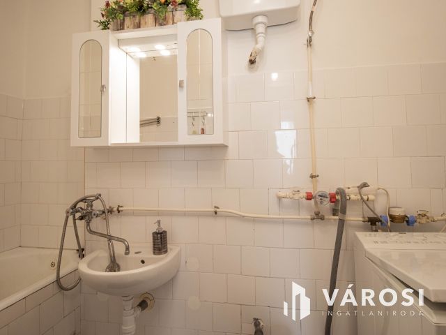 2 szobás lakás Eladó Győr Nádorvárosban