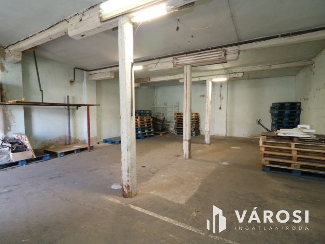 Kiadó 75 m²-es raktárhelyiség Békéscsabán, Jaminában